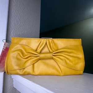Mustard Yellow Bow Clutch Retro Frame Evening Bag Chinese Laundry NWT
